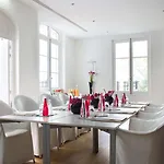 فندق لو رويال مونسو رافليس 5*