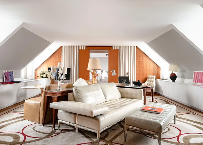 Le Royal Monceau Raffles Parijs