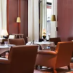 מלון Le Royal Monceau Raffles 5*