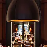 Le Royal Monceau Raffles Otel