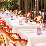 Hotel Le Royal Monceau Raffles 5*