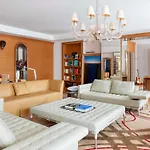 Le Royal Monceau Raffles 5*