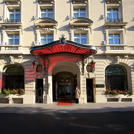 Le Royal Monceau Raffles Paris