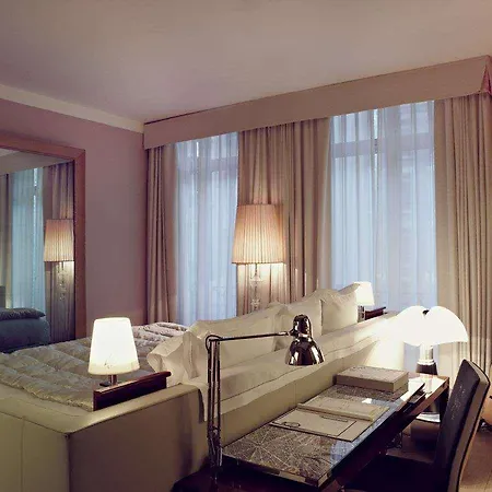 Le Royal Monceau Raffles 5*