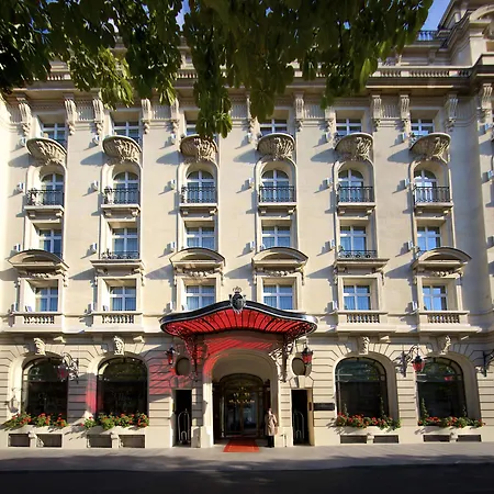 Le Royal Monceau Raffles