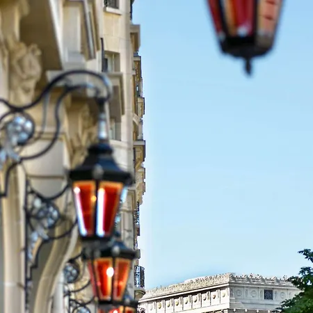 Le Royal Monceau Raffles 5*