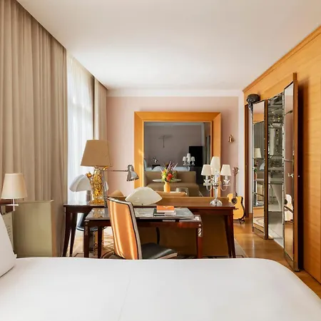 Le Royal Monceau Raffles 5*