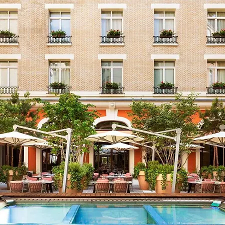 Le Royal Monceau Raffles 5*