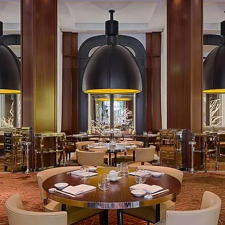 Le Royal Monceau Raffles