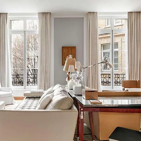Hotell Le Royal Monceau Raffles 5*