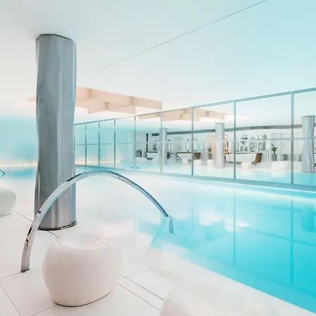 Le Royal Monceau Raffles Hotel 5*