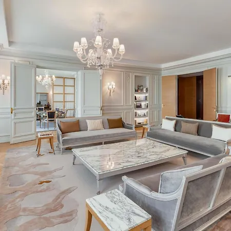 Le Royal Monceau Raffles 5*