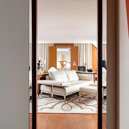 Le Royal Monceau Raffles Parijs
