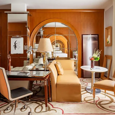 Hotel Le Royal Monceau Raffles