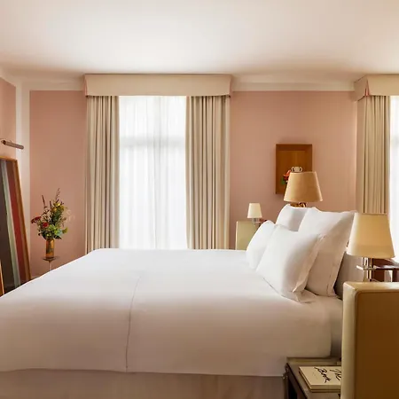 Le Royal Monceau Raffles Parijs