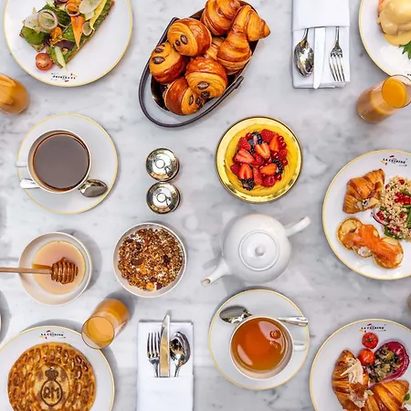 Hotel Le Royal Monceau Raffles