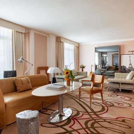 Le Royal Monceau Raffles Hotel