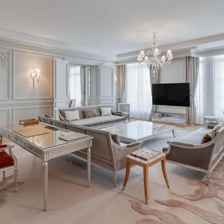 Le Royal Monceau Raffles Hotel 5*