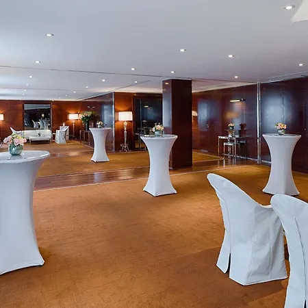 Le Royal Monceau Raffles Hotel
