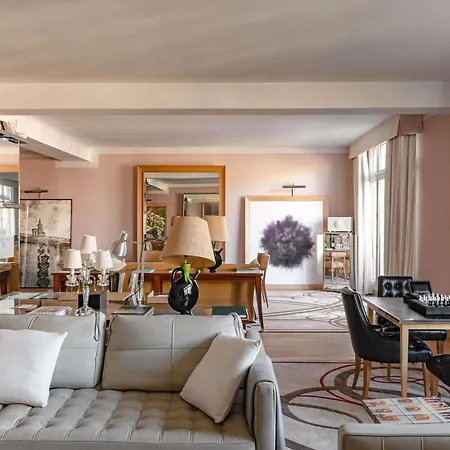 מלון Le Royal Monceau Raffles 5*