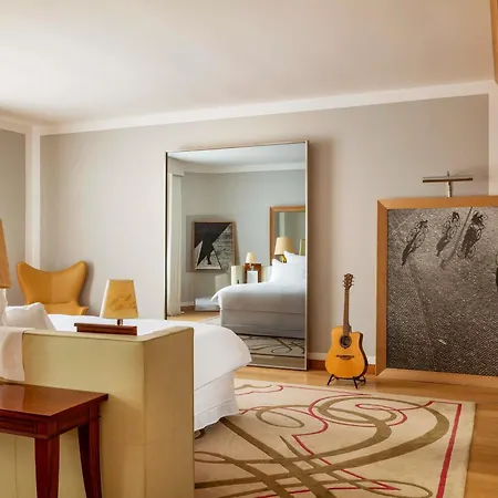 Le Royal Monceau Raffles Parijs