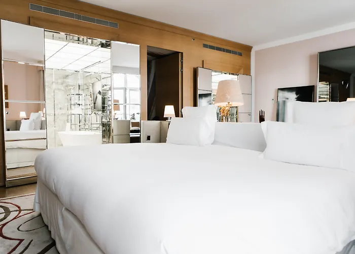 Hotel Le Royal Monceau Raffles