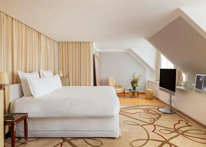 Hotel Le Royal Monceau Raffles