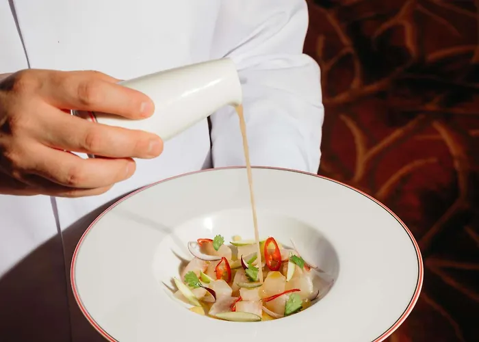 Hotel Le Royal Monceau Raffles 5*