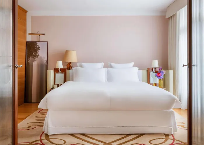 Hotel Le Royal Monceau Raffles Paris