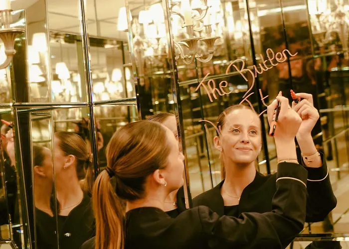Hotel Le Royal Monceau Raffles Paris