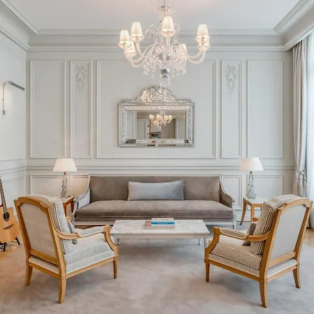 Hotel Le Royal Monceau Raffles 5*