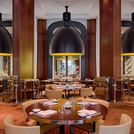 Le Royal Monceau Raffles Paris