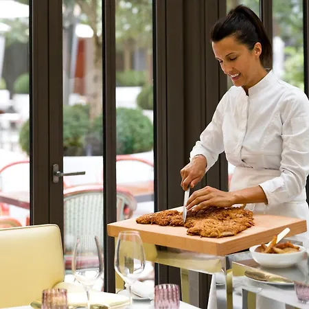 Le Royal Monceau Raffles Paris
