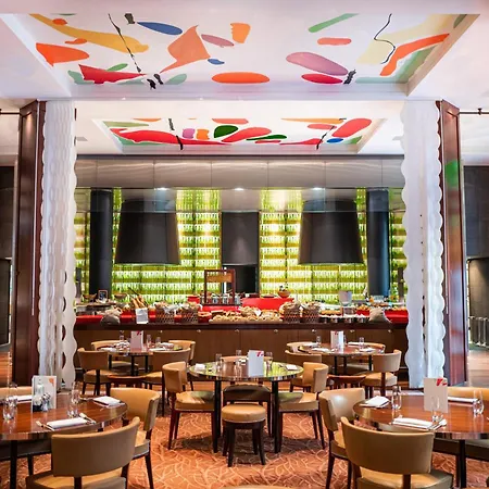 Le Royal Monceau Raffles 5* Paris