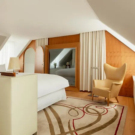 Le Royal Monceau Raffles Hotel 5*